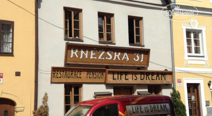 Photos Life is Dream Pension & Restaurant